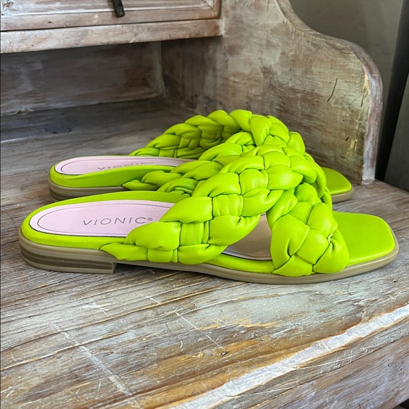 Vionic Shoes - 💚 Vionic Kalena Neon Green Braided Orthotic Support Sandals Size 9 Slip On